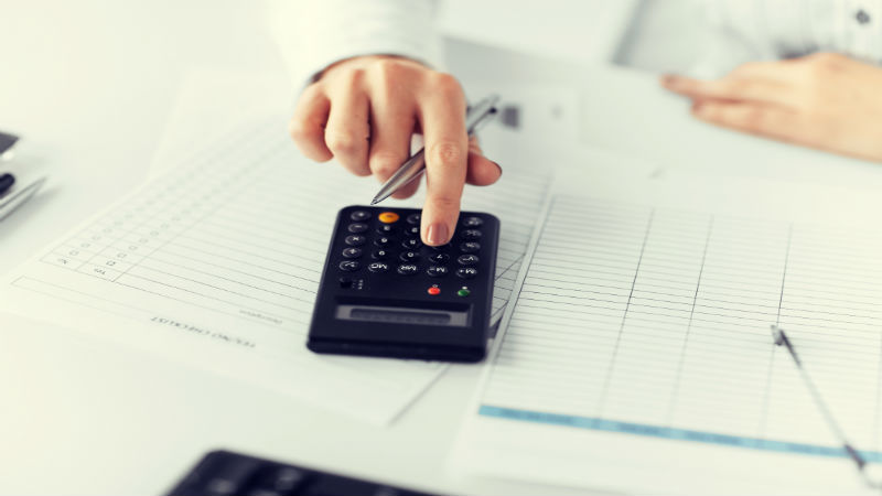 How Small Business Owners Benefit By Outsourcing the Bookkeeping