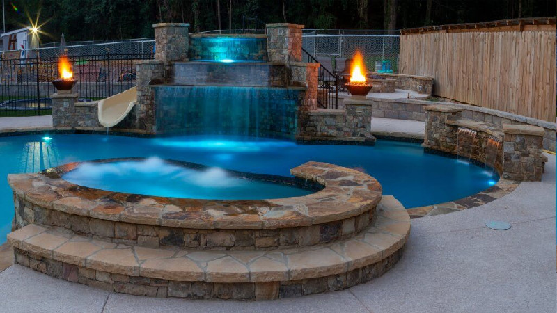 See the Benefits of a Pool Maintenance Service in Newnan, GA