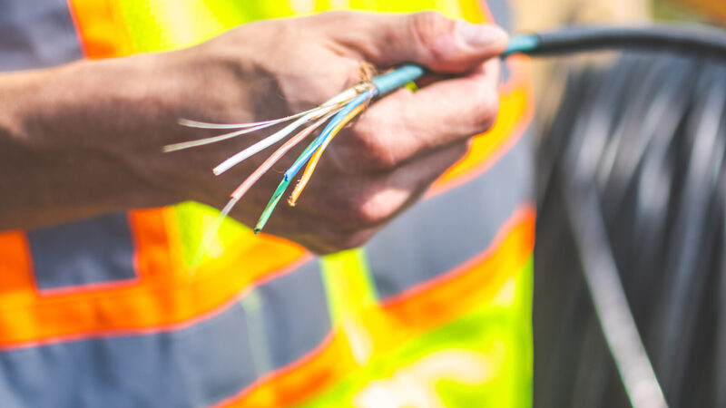 The Essential Role of a Coax Splicing Contractor in Telecommunications